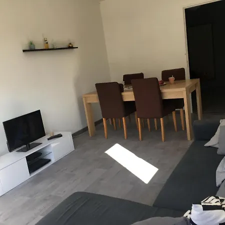 Poitiers Appartement T2 A 15 Mn Du Futuroscope Exterior photo